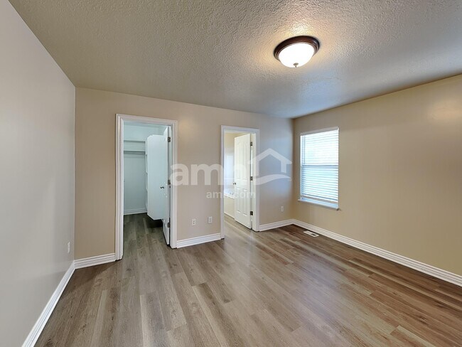 Building Photo - 5129 W Amber Rose Ln