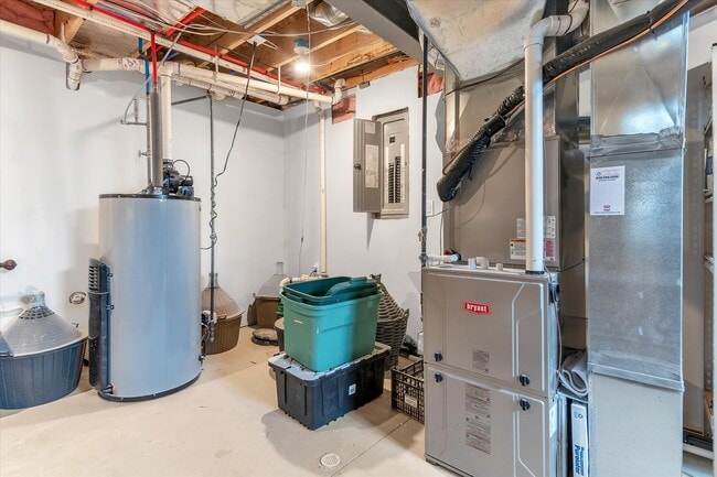 Building Photo - 37440 Curwood Dr