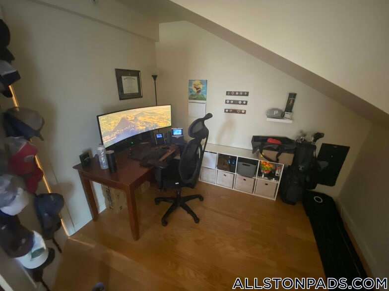 Primary Photo - 36 Raymond St