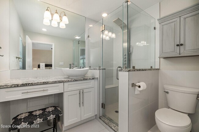 Building Photo - 115 S Indian Cir