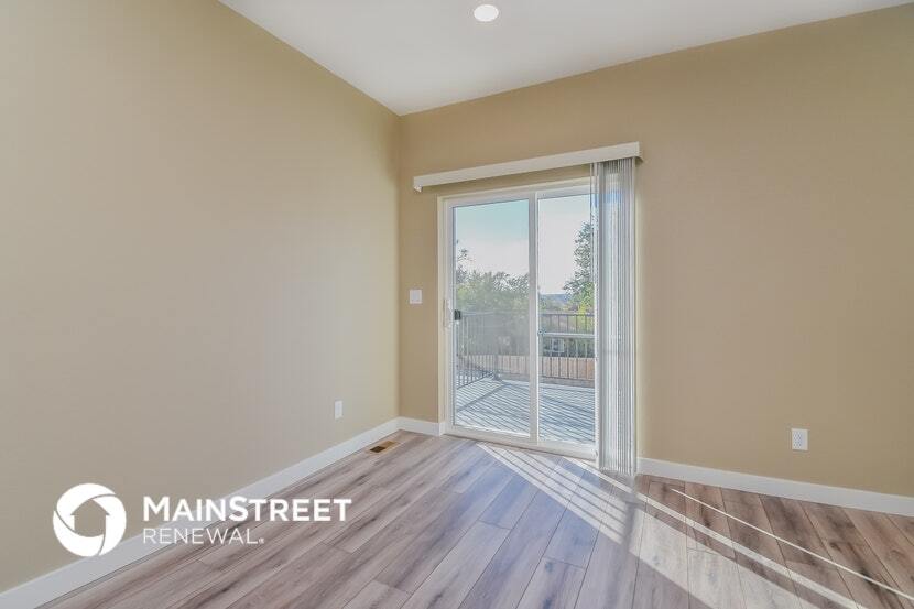 Building Photo - 850 Promontory Rock Grv