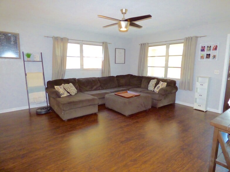 Building Photo - 632 50th St N