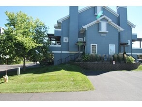 Building Photo - 15655 24th Ave N