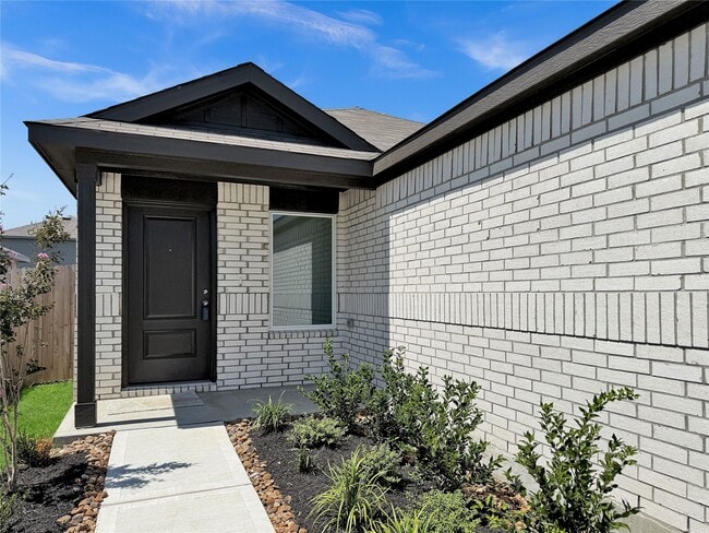 Building Photo - 12915 Shells Ln