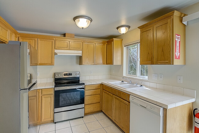 Building Photo - 4309 8th Ave NE