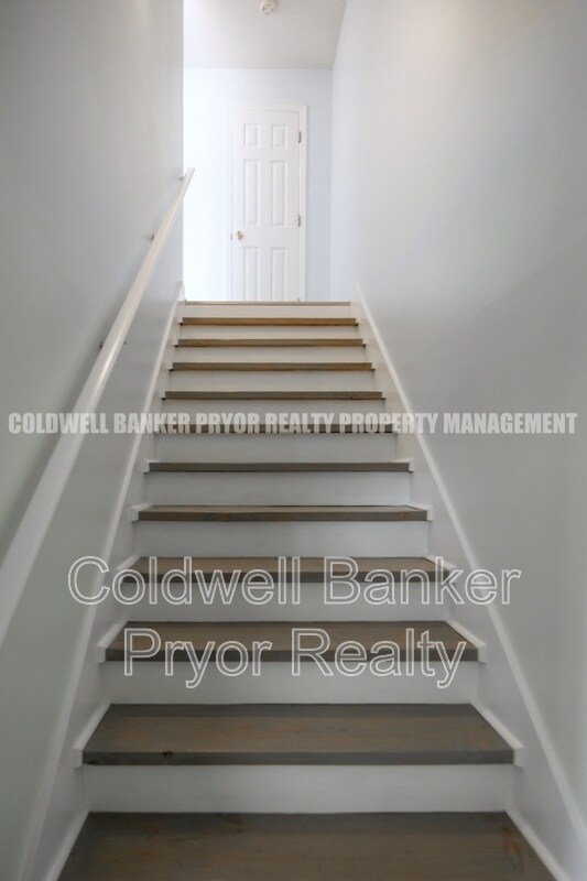 Building Photo - 1244 N Concord Rd