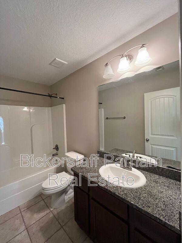 Building Photo - 7426 Sorrel Ct