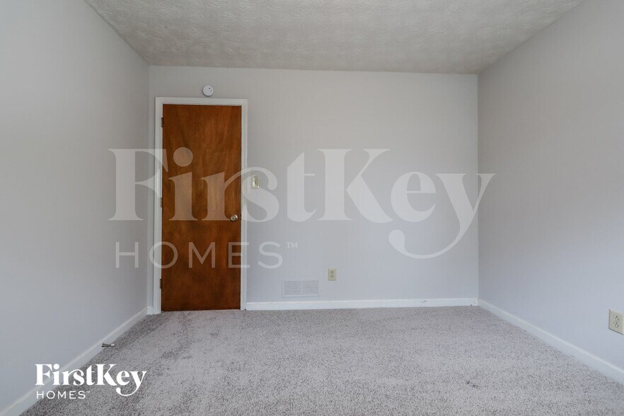 Building Photo - 3266 Hidden Forest Dr