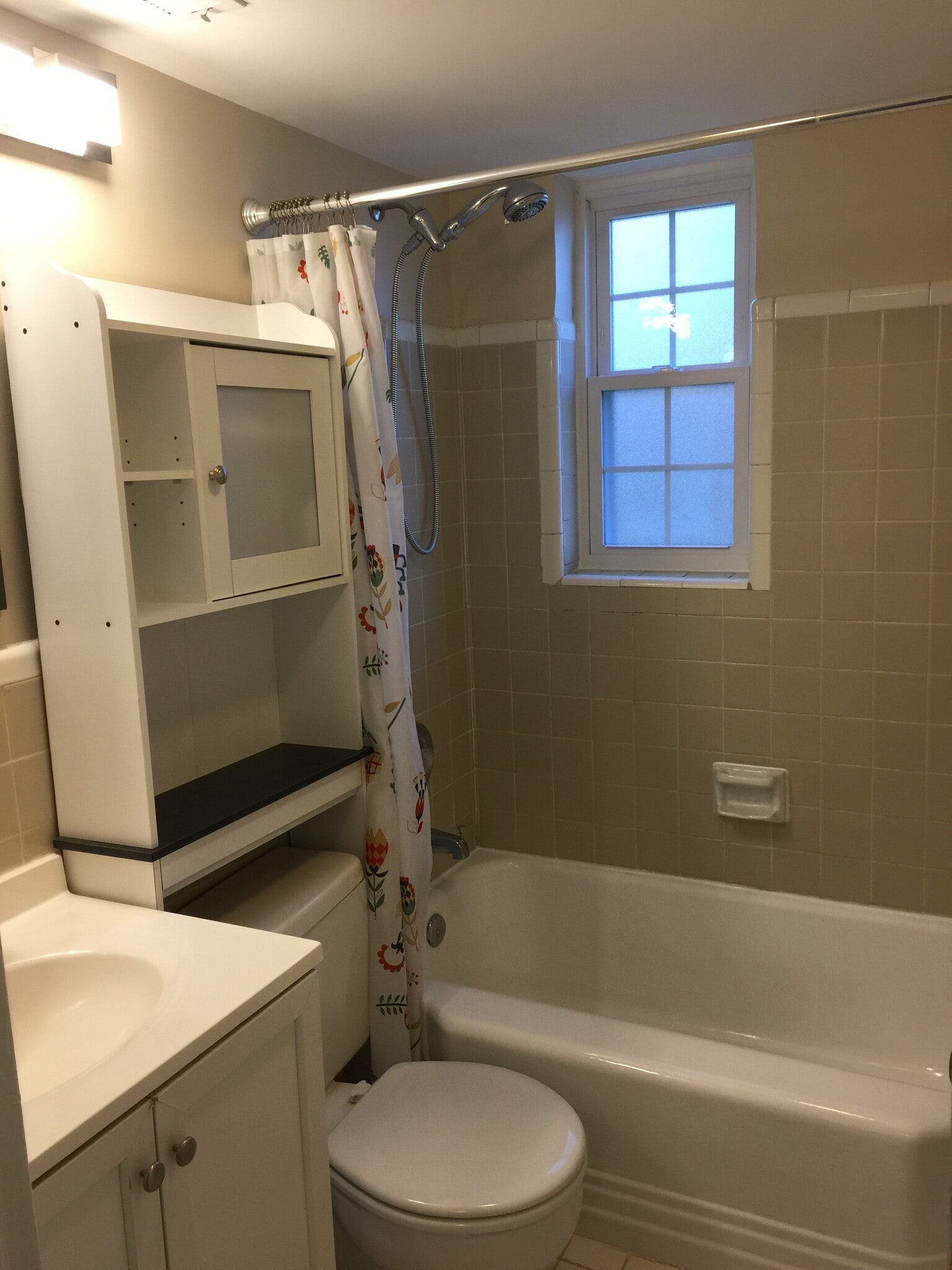 Bathroom - 2100 North Scott Street