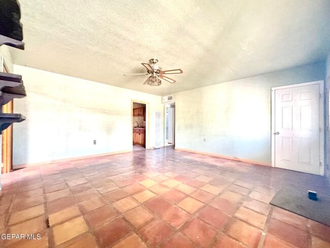 Building Photo - 7512 Kingman Dr