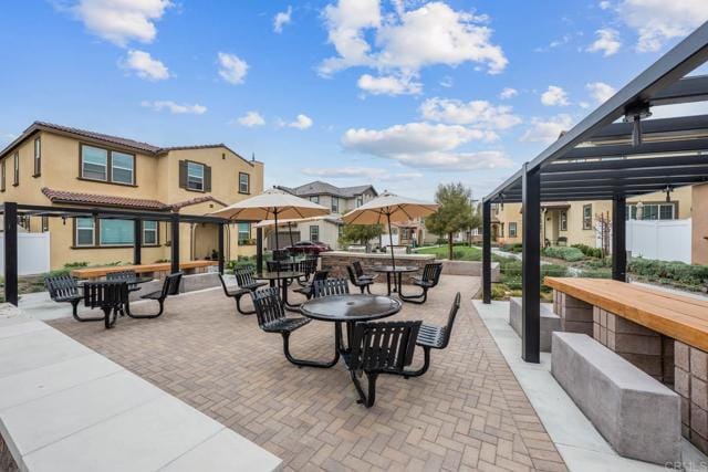 Building Photo - 40521 Melrose Dr