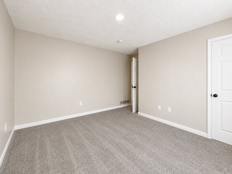 Building Photo - 306 Spangler Dr
