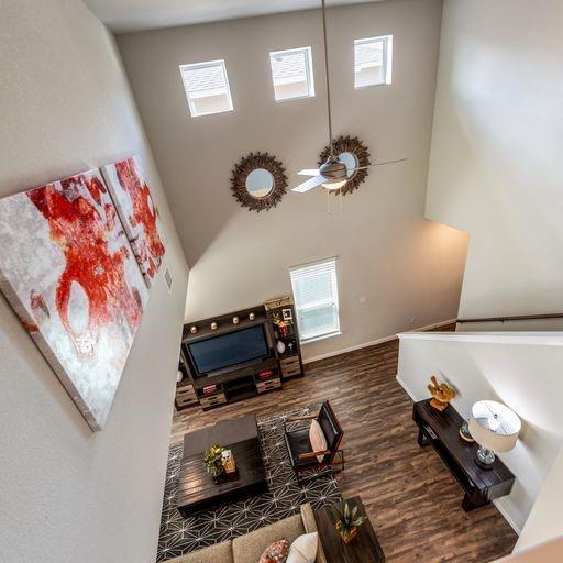 Building Photo - 412 San Gabriel River Rd