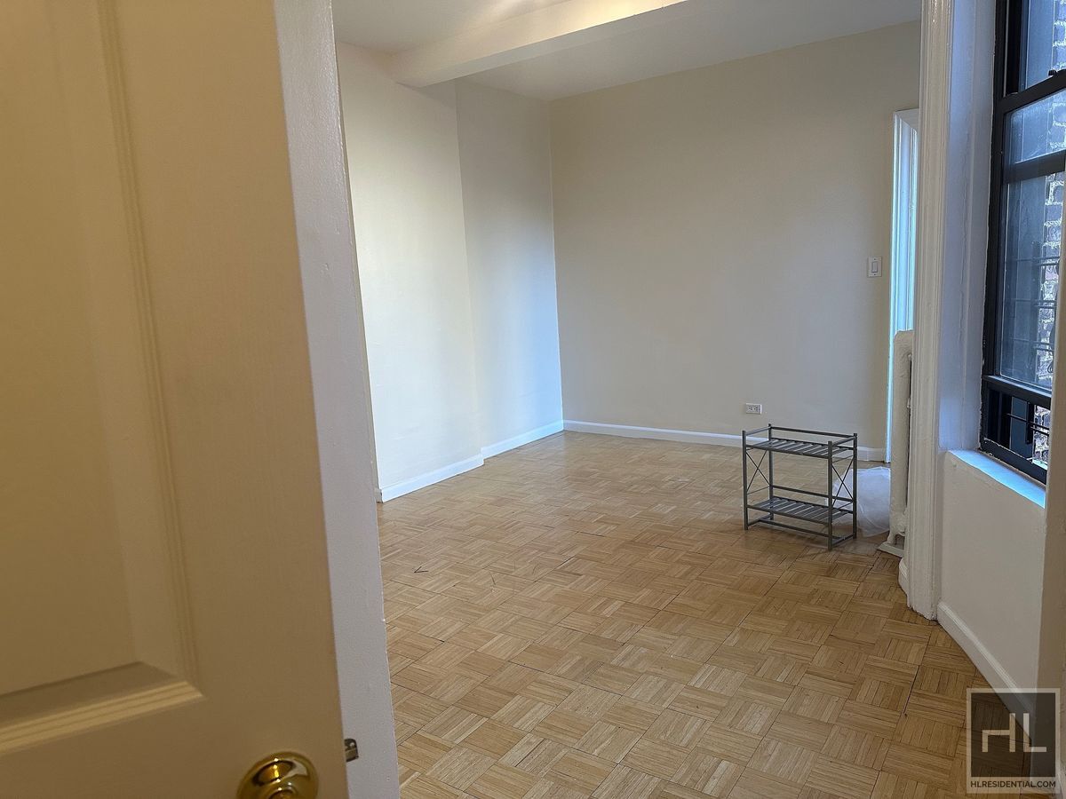 Building Photo - WEST 187 STREET