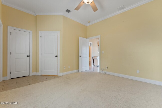 Building Photo - 100 Downing St