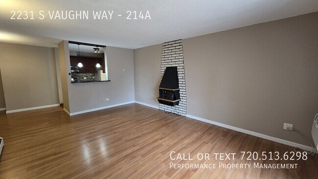 Building Photo - 2231 S Vaughn Way