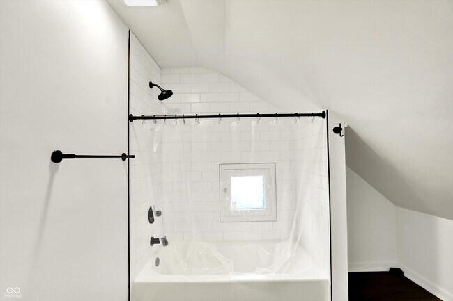 Building Photo - 6543 Ferguson St