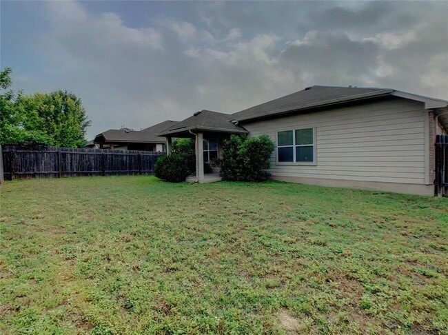 Building Photo - 1108 Alexandria Way