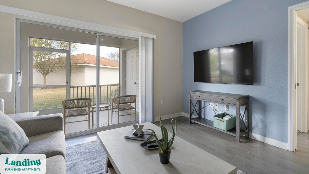 Building Photo - 3695 Island Club Dr