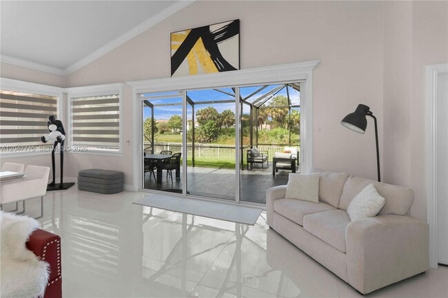 Building Photo - 1530 Lacosta Dr W