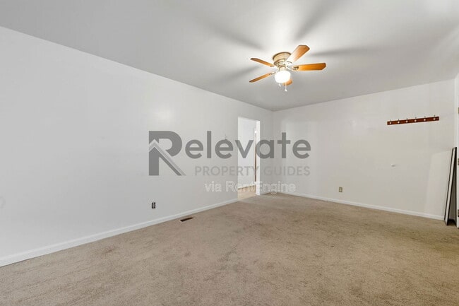 Building Photo - 15709 Gary Ave