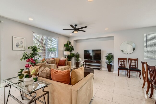 Building Photo - Southwest Home for Rent