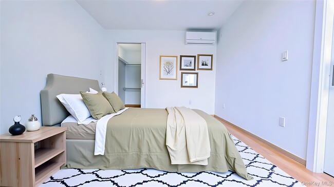 Building Photo - 23-09 Broadway