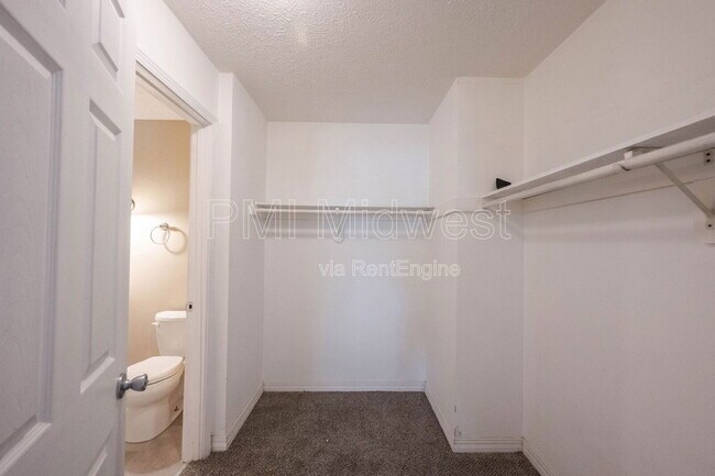 Building Photo - 507 Conner Creek Dr