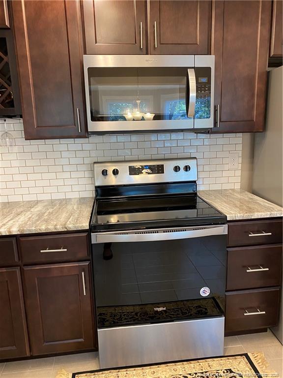 Building Photo - 1212 Butterwood Cir