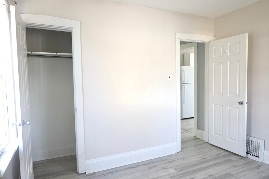 Back Bedroom - 1706 33rd St