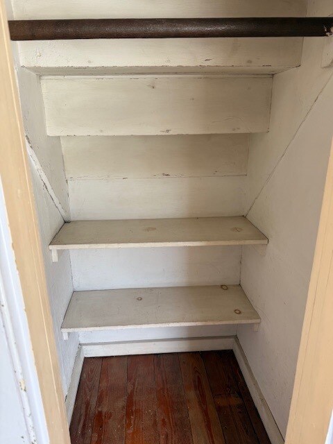 Building Photo - 121 Mount Tobe Rd