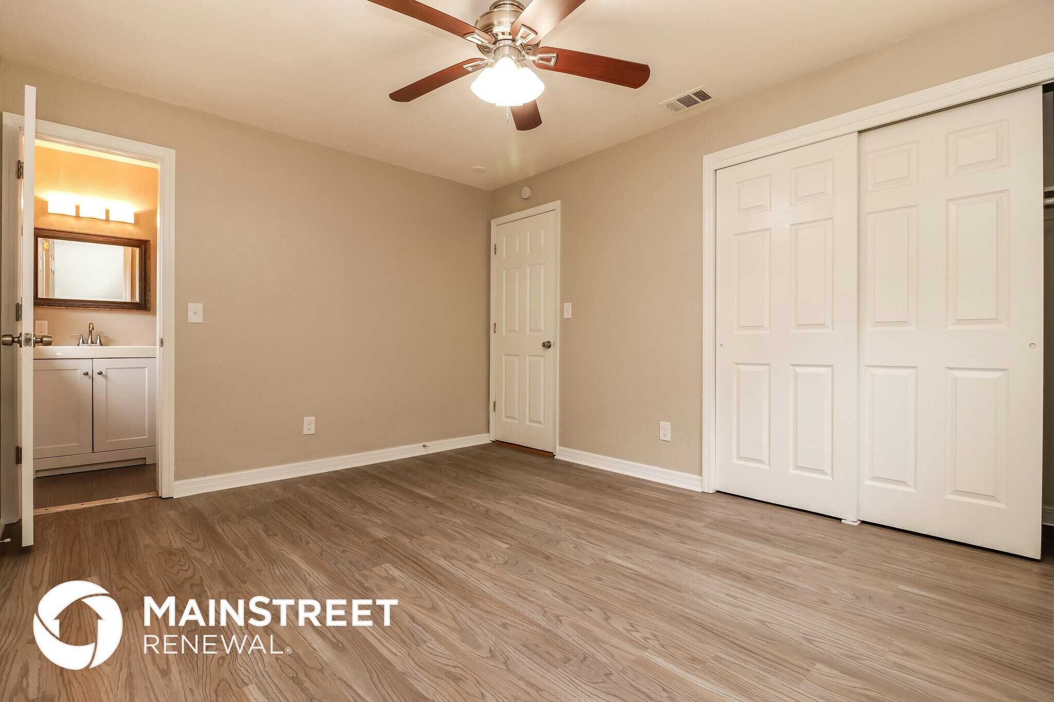 Building Photo - 4107 W Grace St