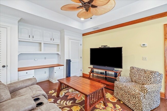 Building Photo - 9027 Winged Foot Dr