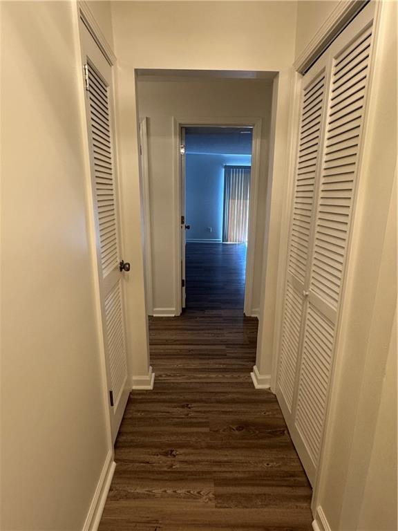 Building Photo - 728 Hanover Ln SE