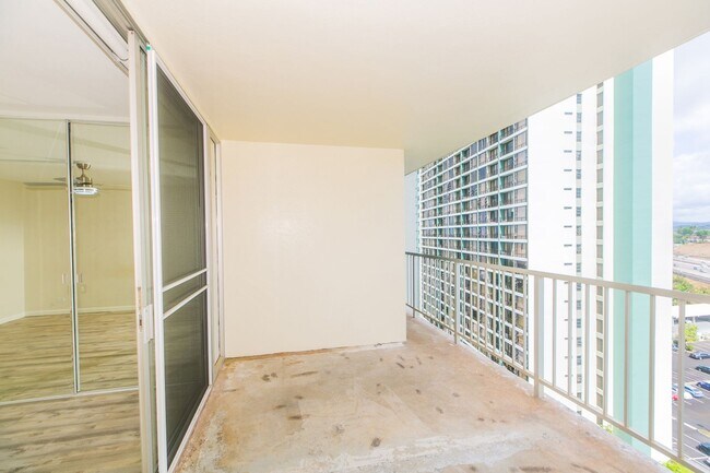 Building Photo - 98-410 Koauka Loop #14B