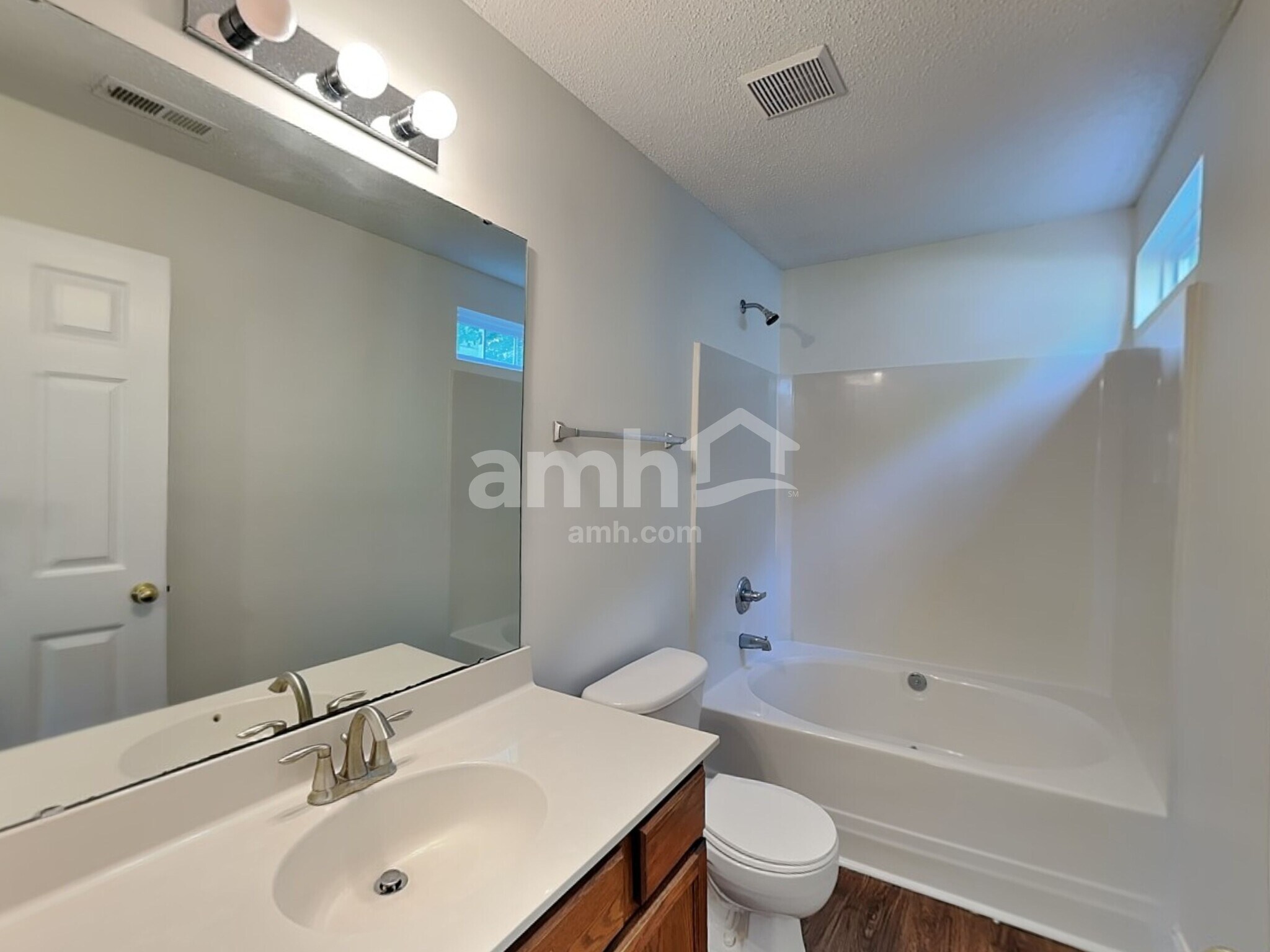 Building Photo - 13429 Glenwyck Ln