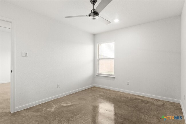 Building Photo - 912 Cherry Laurel Ln