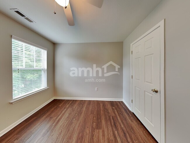 Building Photo - 4003 Semmes Ln