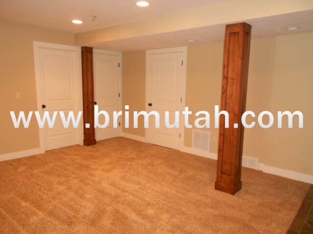 Building Photo - 1341 Kensington Ave