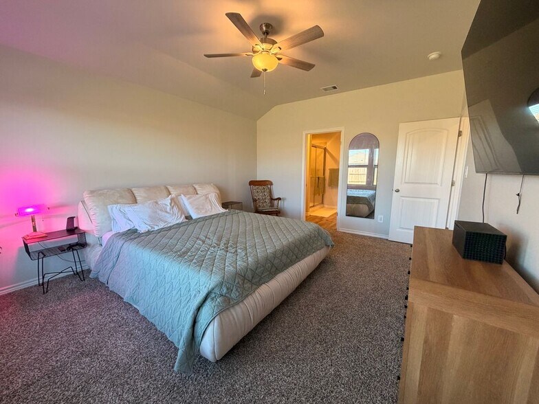 Building Photo - 2765 Excelsior Blvd