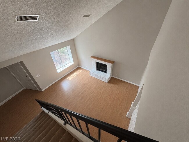 Building Photo - 817 Schooner Dr