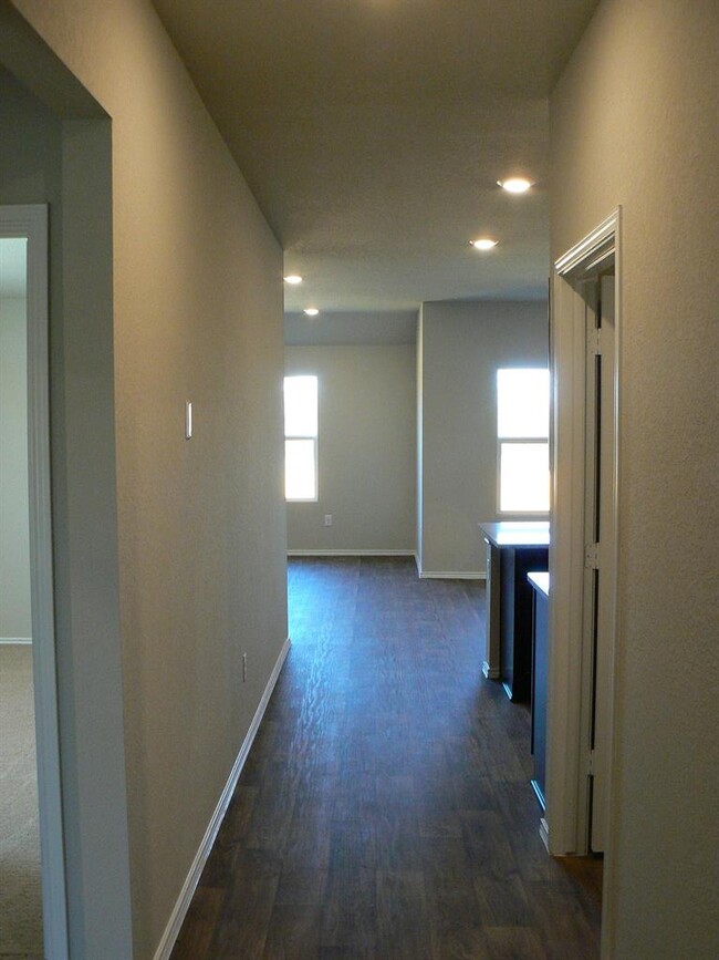 Building Photo - 15212 Upland Willow Rd