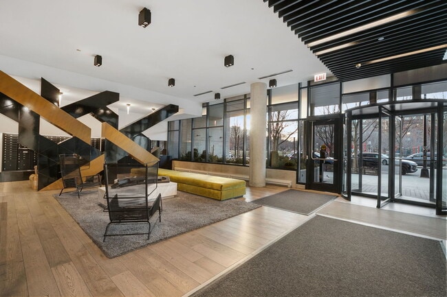 Building Photo - 111 S Peoria St