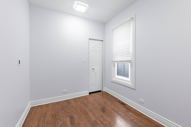 Building Photo - 7219 S Peoria St