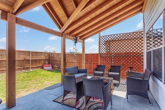 Building Photo - 14504 Eaglemont Dr