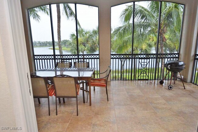 Primary Photo - 9267 Museo Cir