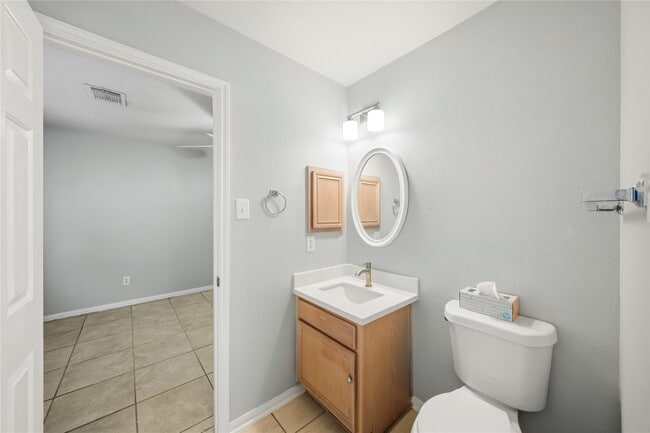 Building Photo - 7027 Waveland Dr