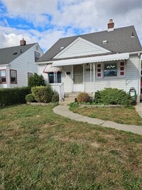 Building Photo - 736 Garfield Ave