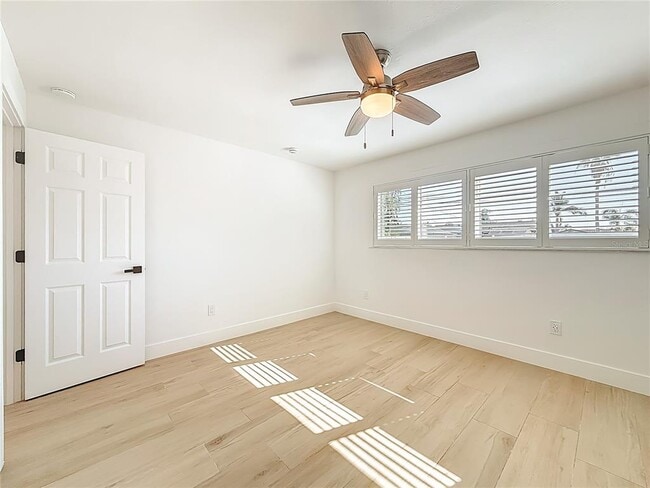 Building Photo - 2074 Bayou Grande Blvd NE