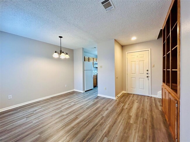 Building Photo - 8900 Schick Rd